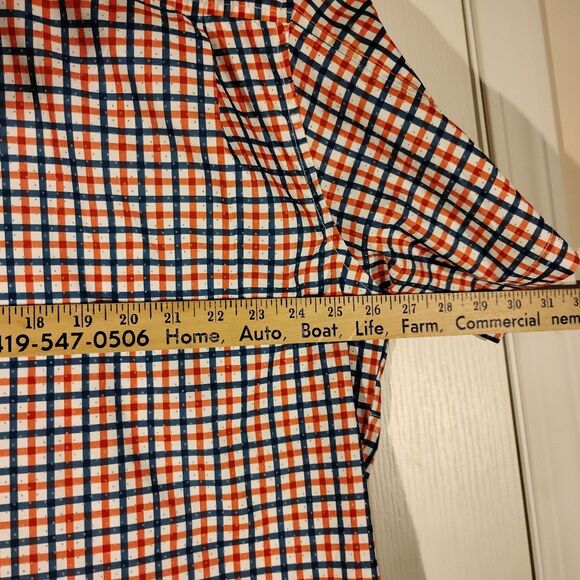 Huk fishing shirt mens 2XL XXL red check plaid performance perforated button - Picture 5 of 8